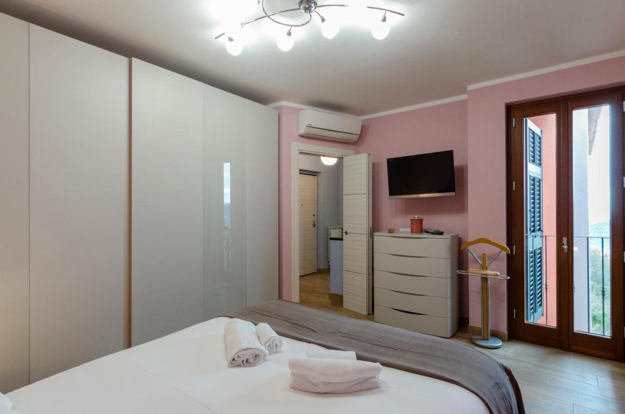 Altido Splendid Flat With Terrace & Magnificent View Apartamento Breccanecca Exterior foto